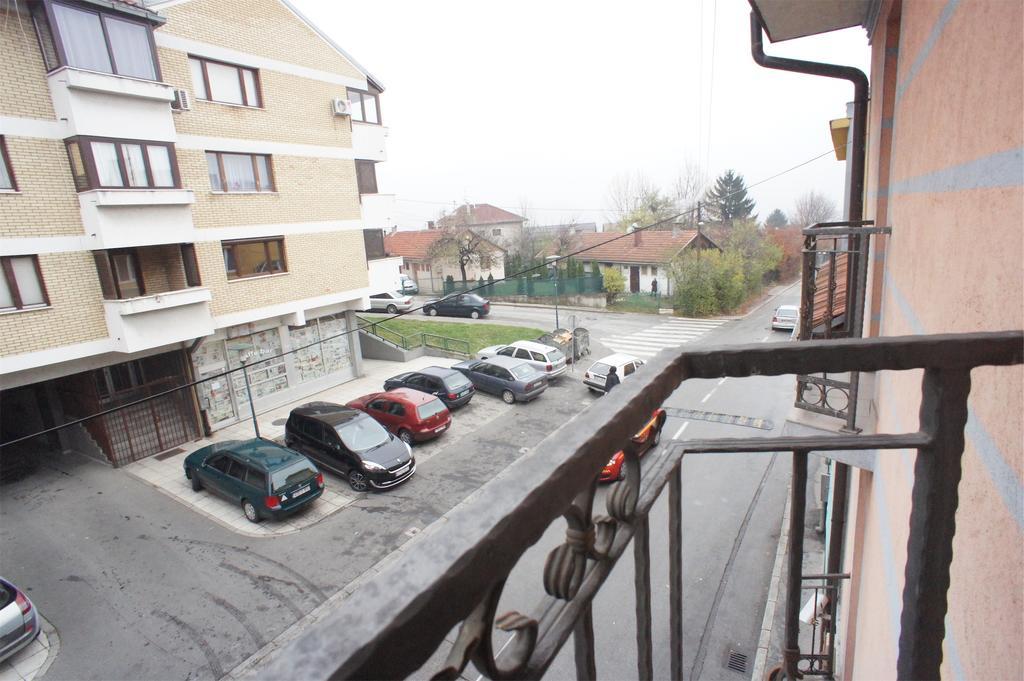 Apartments Cyrano 1&2 SJJ Rum bild